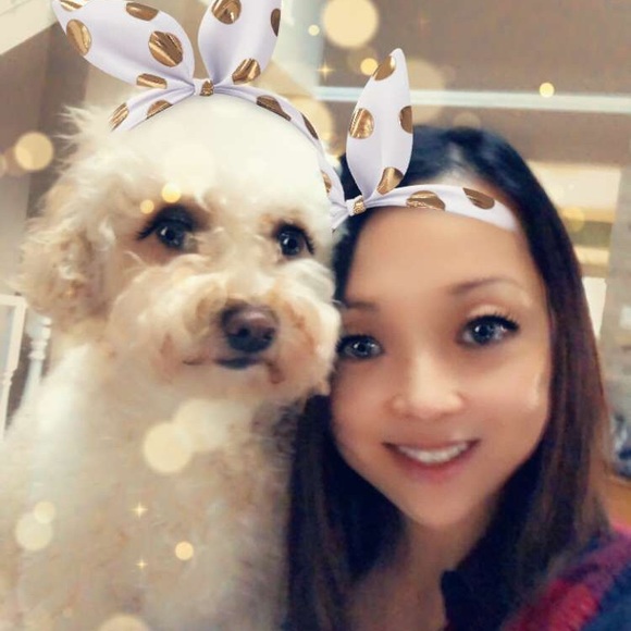 Meet your Posher, Gloria - Picture 3 of 3